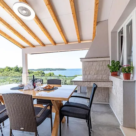 Blue Panorama * Vela Luka